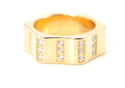 Montblanc Gelbgold Diamantring, der zu einem hohen Preis verkauft wurde